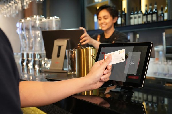 Créez une carte nfc personnalisable pour vos échanges professionnels !